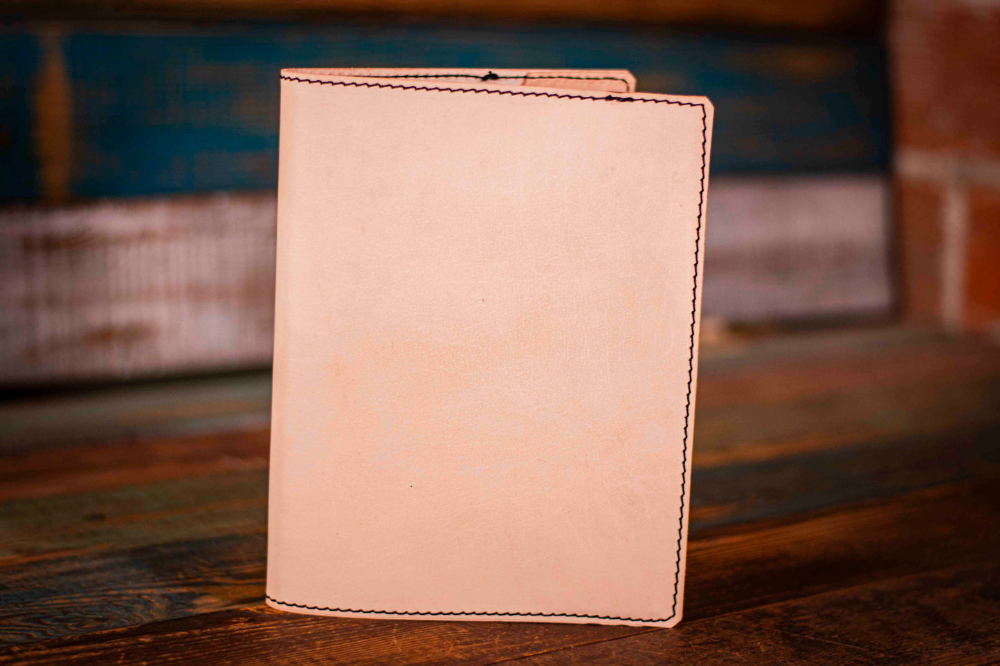 Customizable Handcrafted Leather Journal - Refillable Sketchbook with Your Unique Design