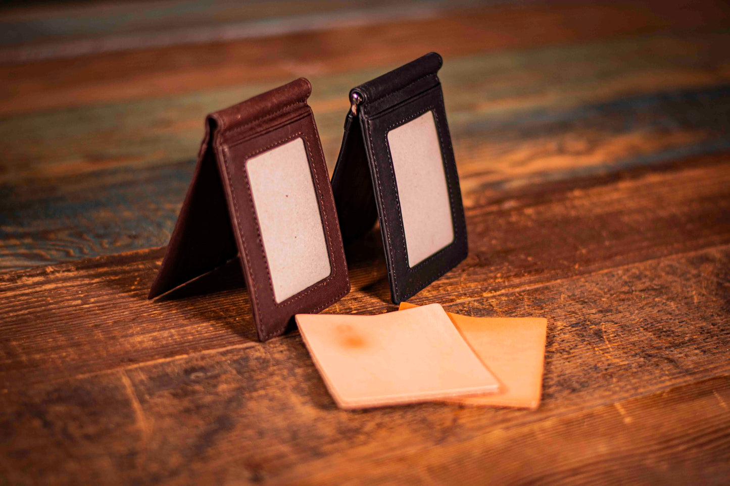Customizable Leather Money Clip Wallet - Handcrafted Design with Personalized Options
